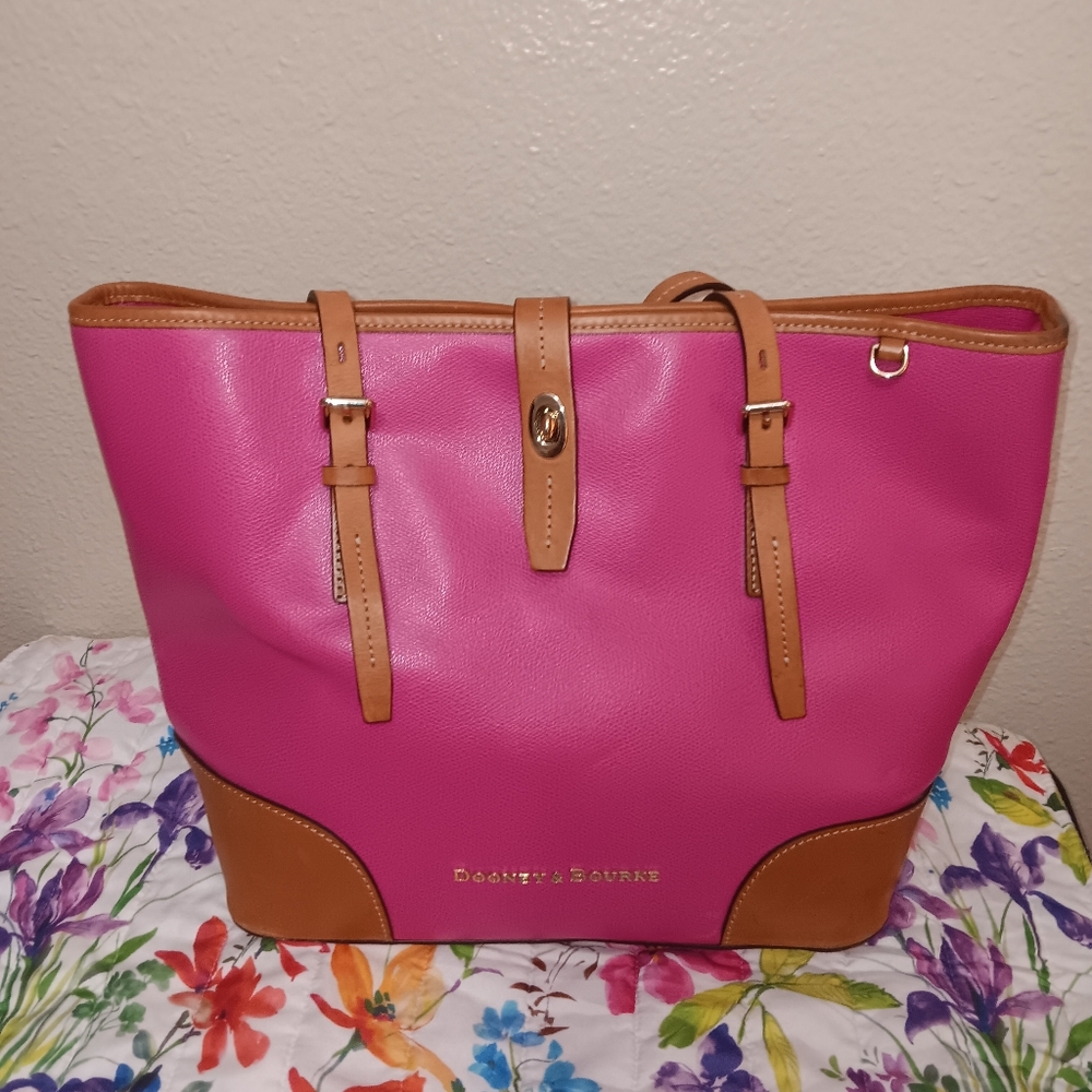 Dooney bourke leather  Dover tote  pink